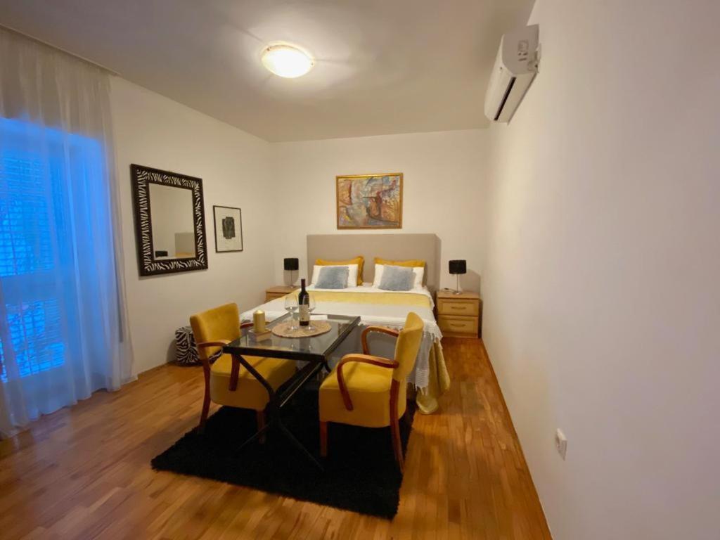 Apartments Nautica ヘルツェグ・ノヴィ エクステリア 写真
