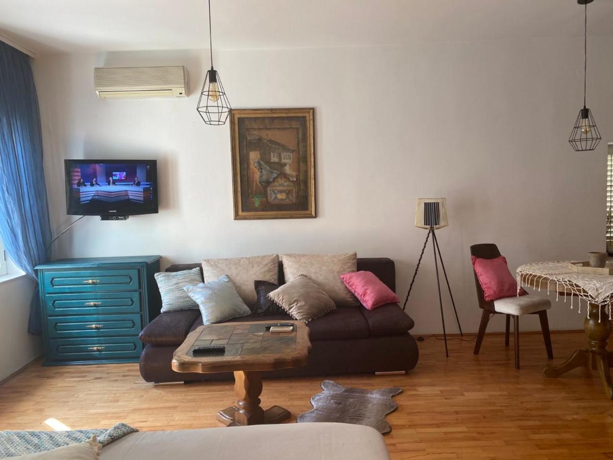 Apartments Nautica ヘルツェグ・ノヴィ エクステリア 写真